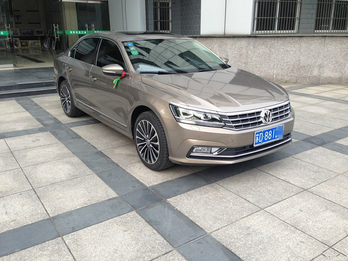 退伍军人误打误撞，16款*萨特帕**1.8T御尊版釉金，科技感超赞