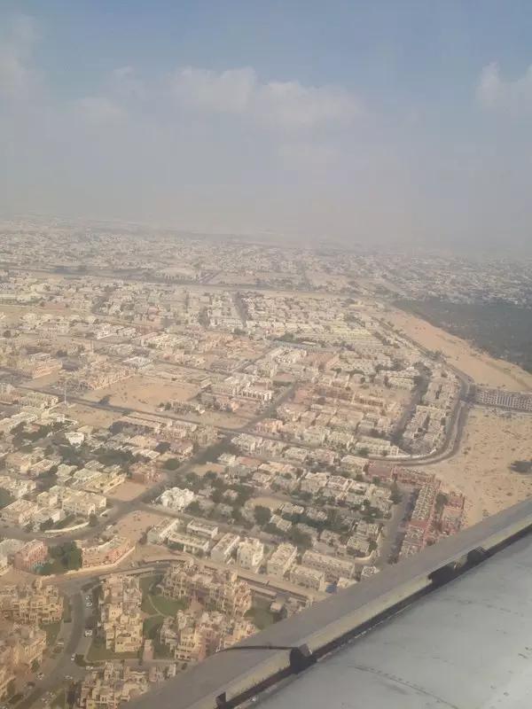 一广州人去迪拜,但最后回来哭着说