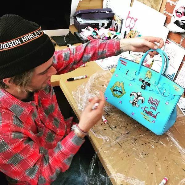 2021涂鸦板鞋流行,涂鸦板鞋