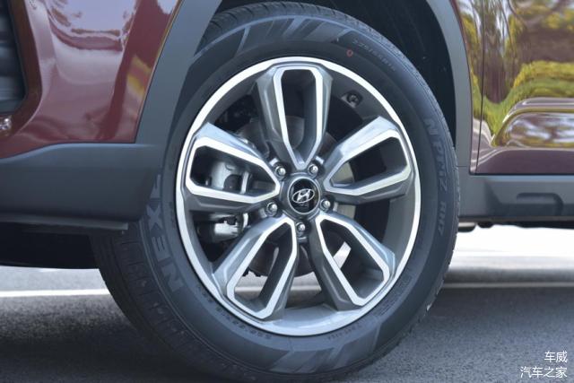 全新ix35突破suv性价比天花板,ix35最低价多少钱