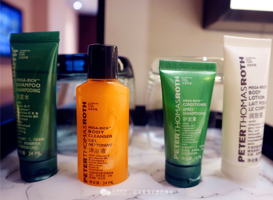 做一家有品质有温度的酒店,轻奢酒店大堂办公