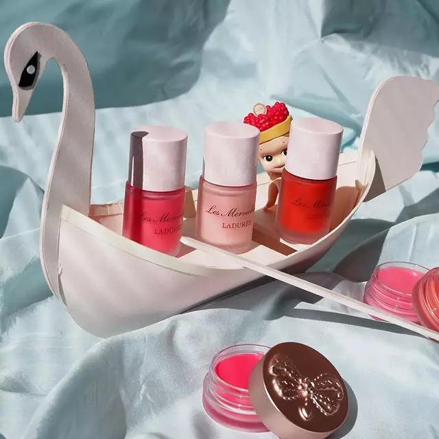 2018夏季彩妆流行趋势,2016年最火彩妆