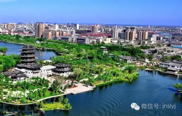 济南哪个区比较适合居住,在济南在哪个地方住玩比较方便