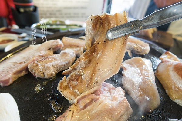 韩国济州岛最好吃的糕点美食,济州岛马肉