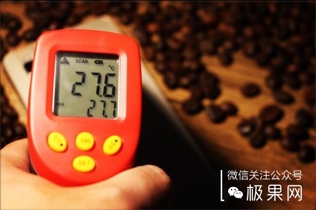 翻转吧摄像头,前后都能照出完美的照片:荣耀7i体验