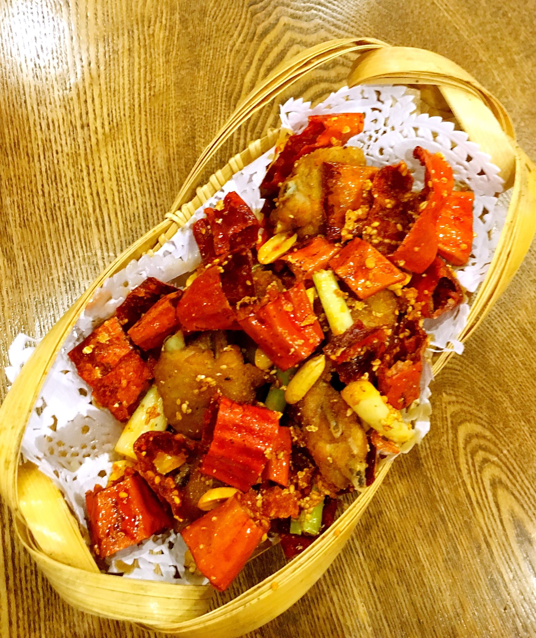 一次惊艳，不如几次怀念，鯨鱼食堂