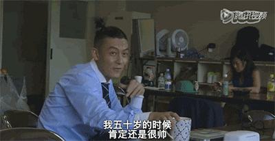 他的女朋友很多，但挚爱一直没变过