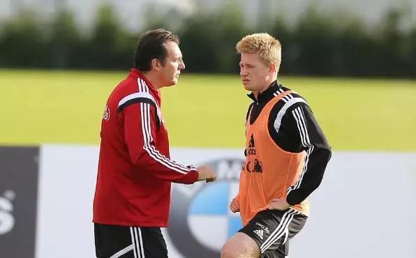 今天是全中国高考日英语,今天是高考日