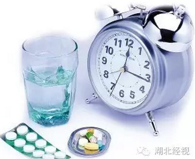 武汉婆婆吃完海外代购药“眼前一黑”，险成植物人，原因是这个