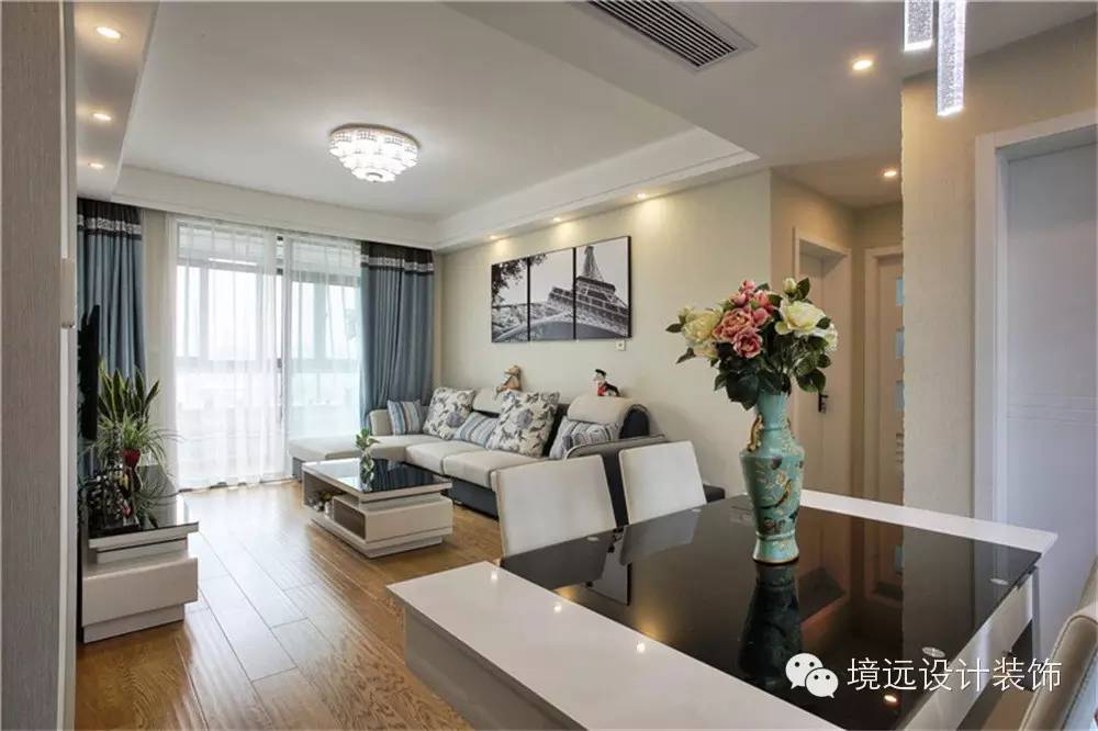 作品赏析:简单地手法,现代的气息——汤臣豪园