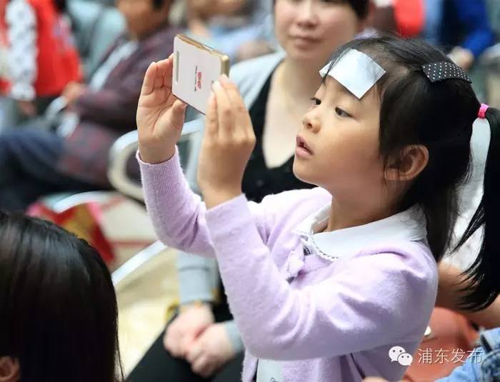 吃美林还是泰诺林？让孩子不“吃错药”，听听儿中心专家建议