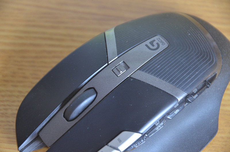 罗技g500s和g502哪个好,罗技g502和g600哪个好