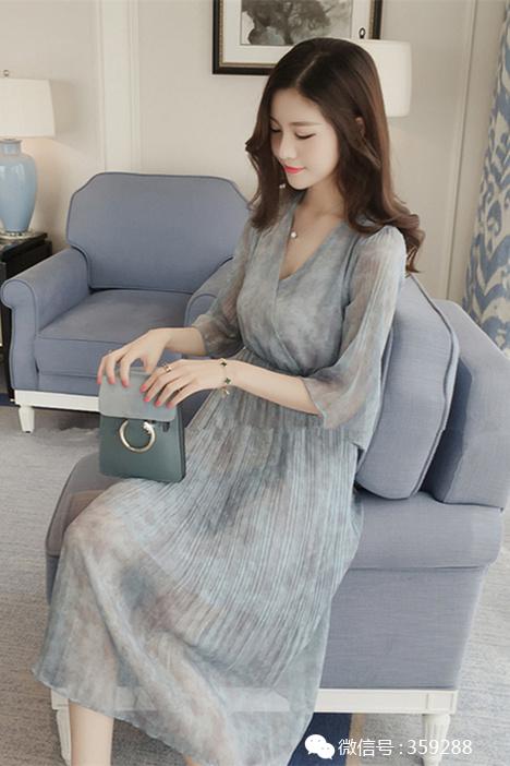 碎花连衣裙推荐雪纺裙,雪纺碎花裙垂直感