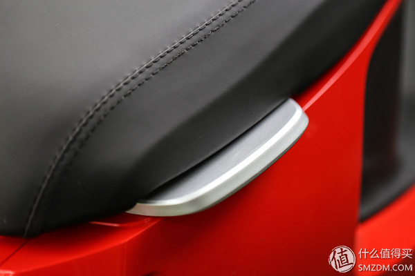 城市穿梭小精灵电动车,小牛电动车m1深度试驾体验