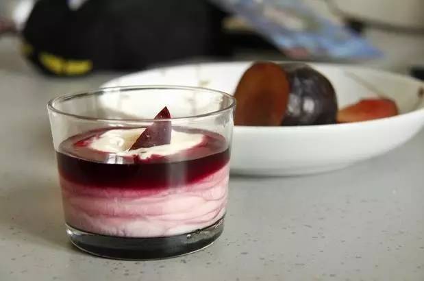 酸奶和面粉怎么做简单又好吃,让酸奶更好吃