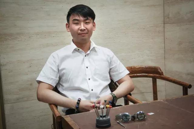 真假欧米茄海马,真假海马