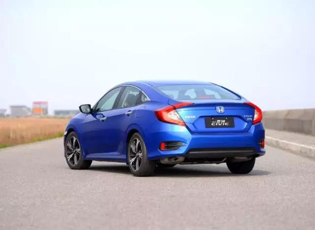 思域1.0是三缸吗,二手十代思域1.0