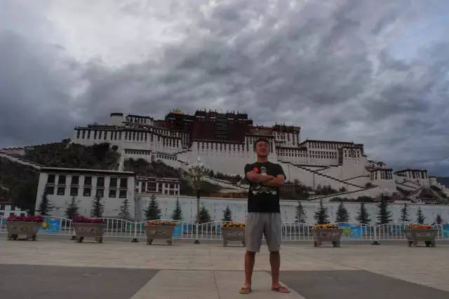 二十几岁环游世界,多大年纪还能环游世界