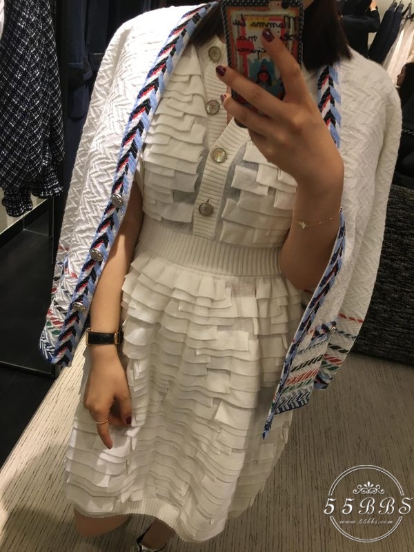 香港偶遇明星jeffrey,香港买香奈儿还是dior优惠多