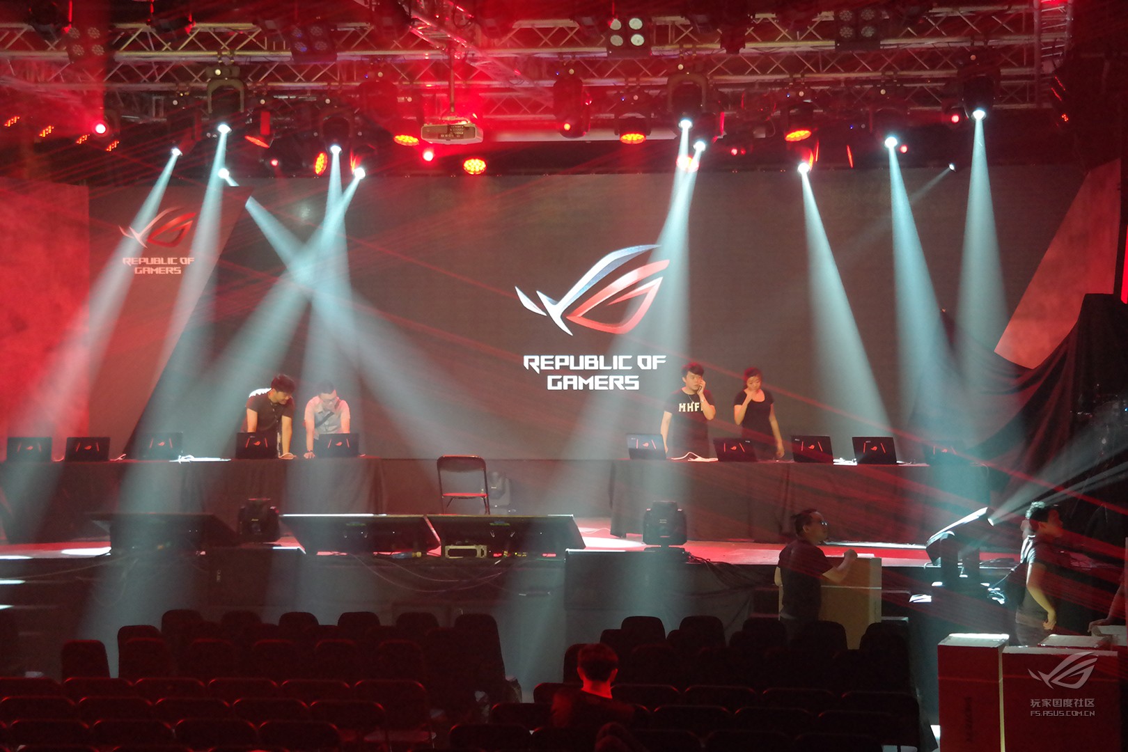 rog败家国度外设,rog败家之眼华硕主机