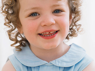 儿童换牙乳牙未掉新牙齿长出来了,乳牙整齐换牙就不整齐了