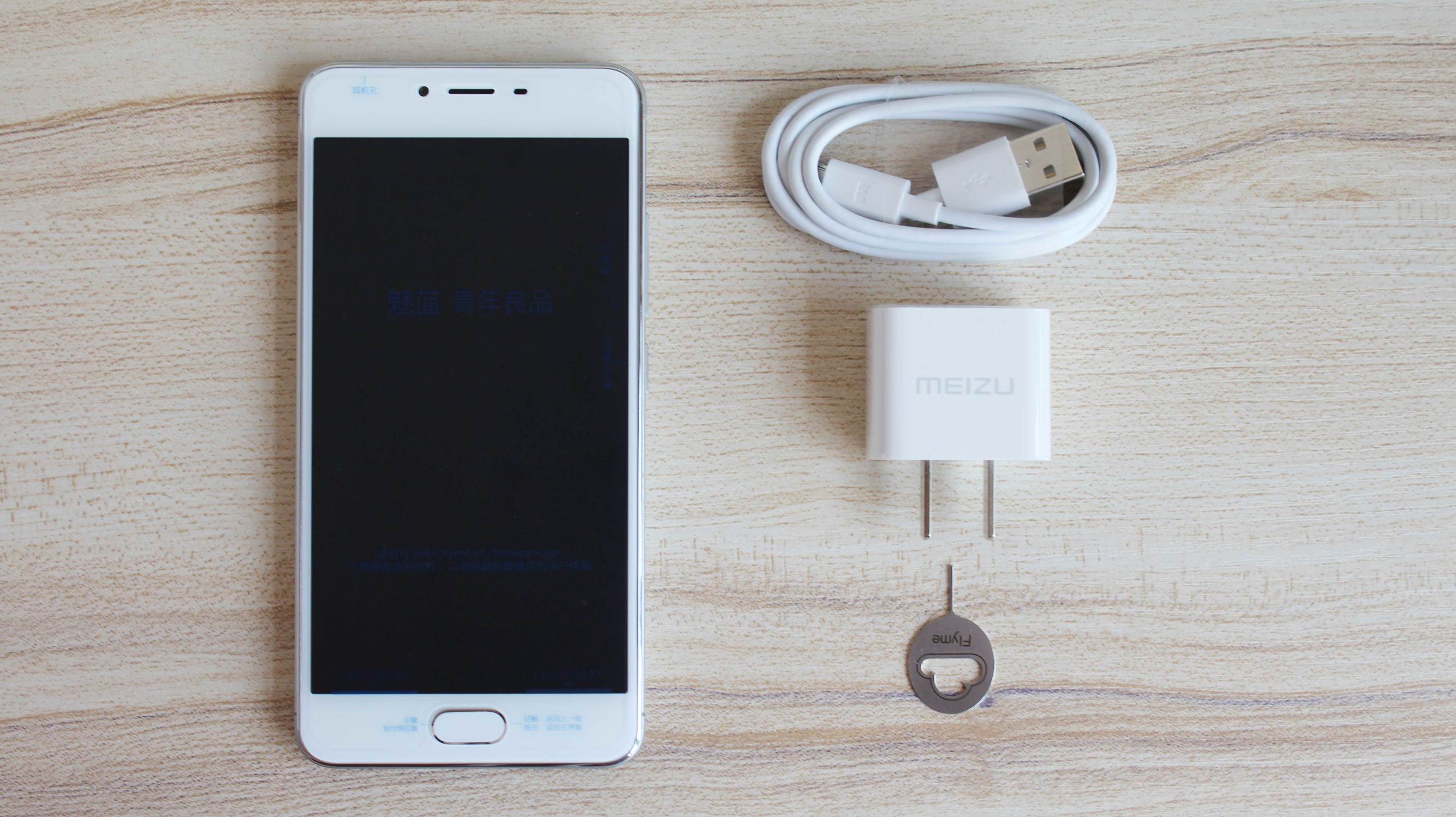 魅蓝3魅蓝3s,魅蓝3s刚发布多少钱