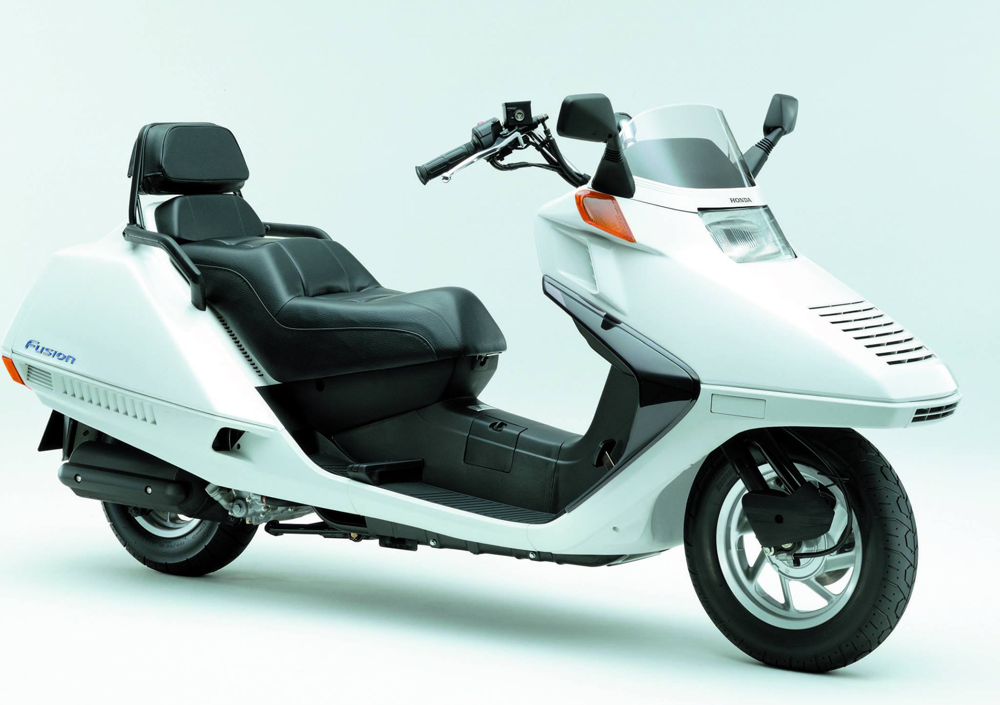 一台破摩托多少钱,一辆破摩托车能卖多少钱