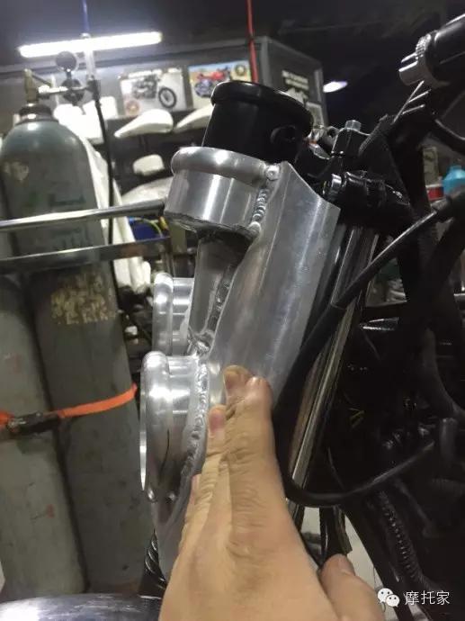 鑫源400复古摩托车改装案例,鑫源摩托复古改装