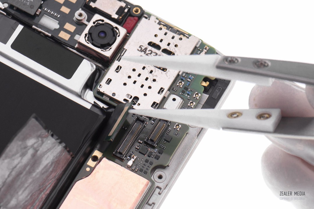 motox一代拆解,motox极耐摔吗