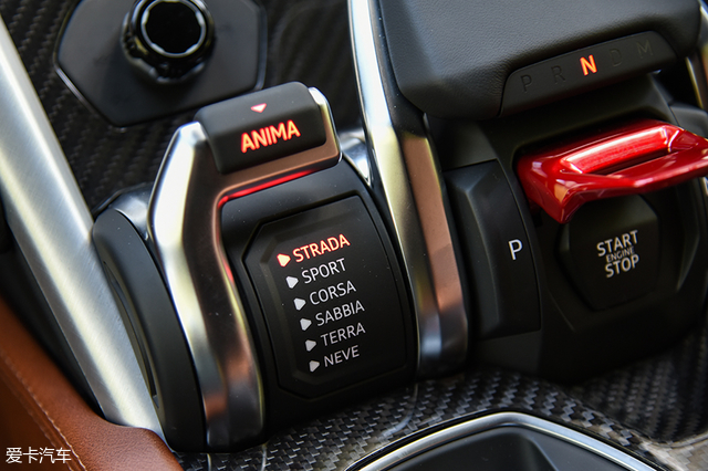 沉浸式体验提车兰博基尼urus,试驾兰博基尼urus顶配