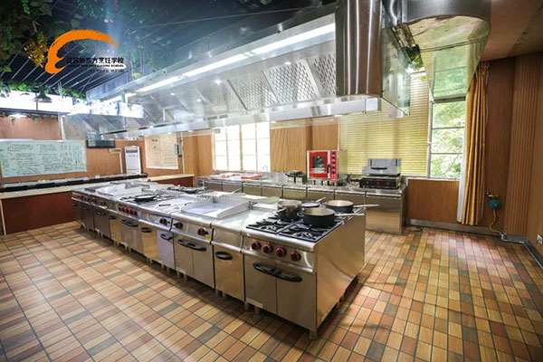 新东方烹饪学校学西餐哪家好,江苏新东方烹饪学校西点西餐