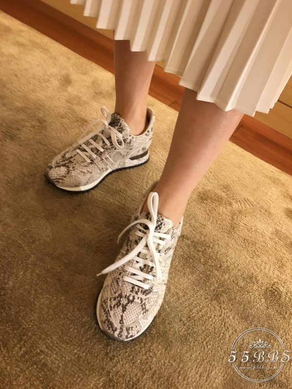 香港偶遇明星jeffrey,香港买香奈儿还是dior优惠多