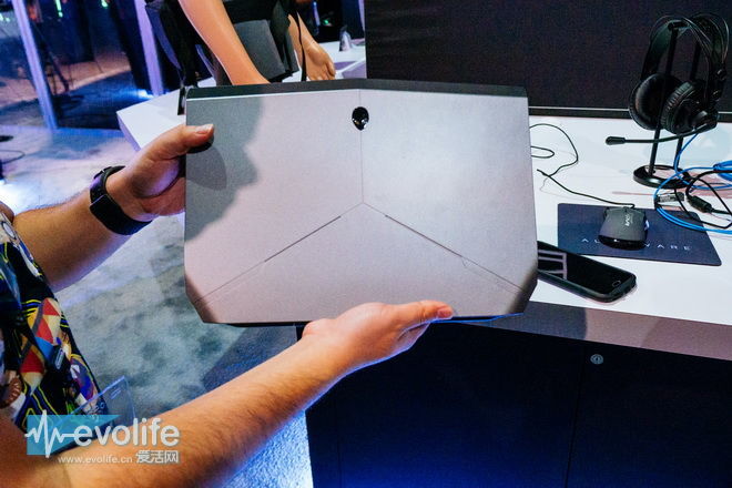 让游戏PC与众不同Alienware联合创始人FrankAzor有话要说