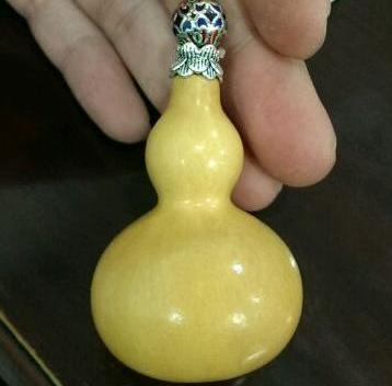 文玩葫芦龙头断了还值得玩吗,文玩葫芦龙头生虫怎么办