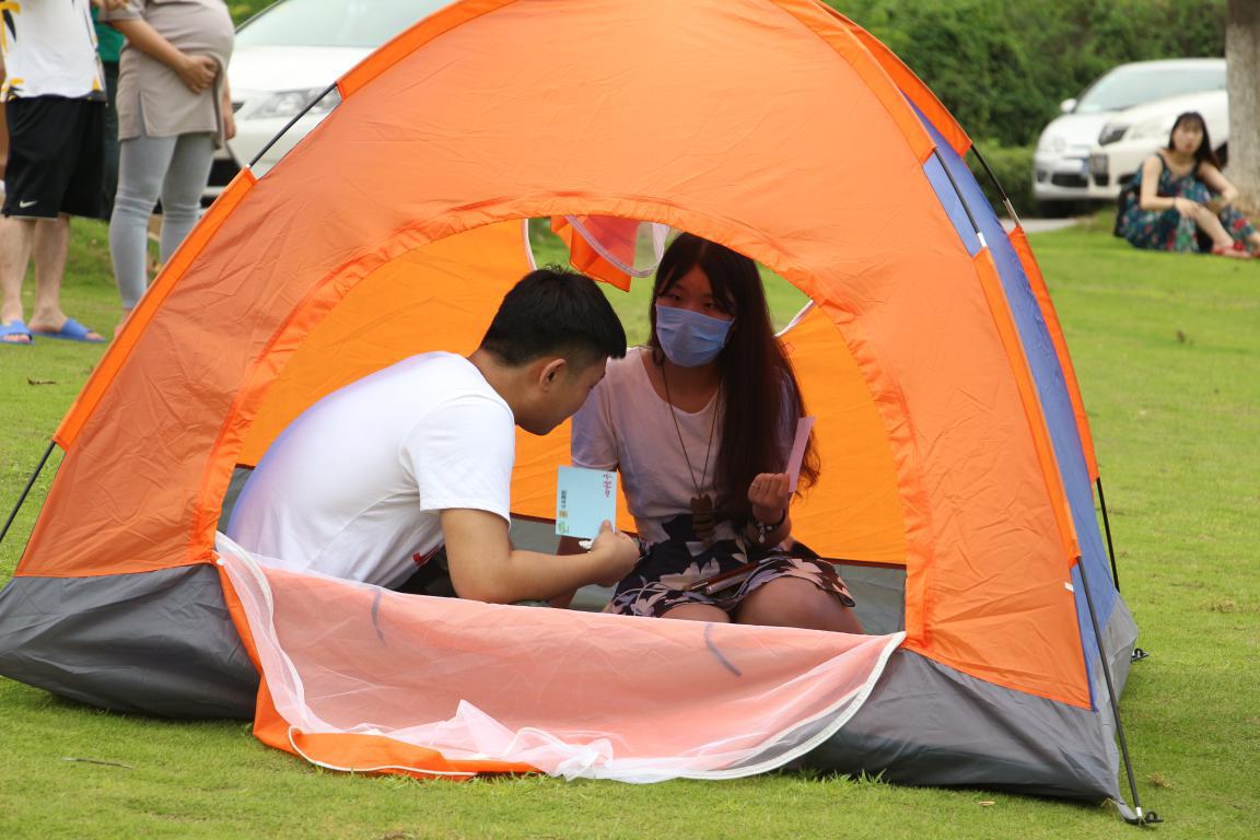 南师大情人坡,华师大情人坡