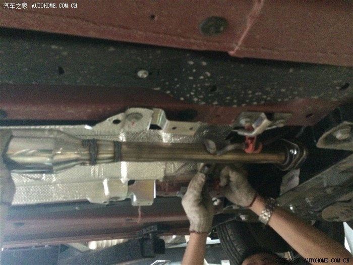 菲亚特致悦2014款拉花,致悦白色款改装