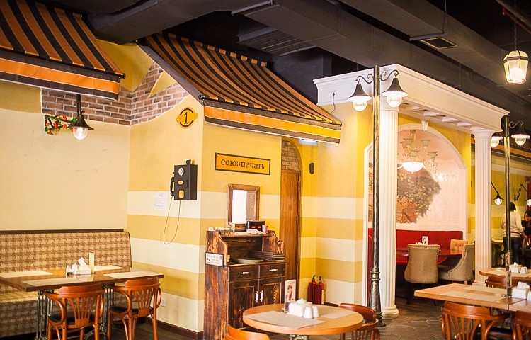 黑森林bar酒吧看欧洲杯,曲屏酒吧看欧洲杯