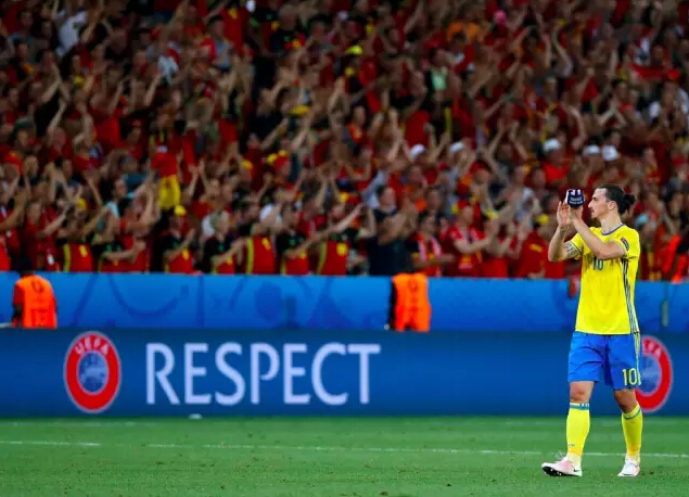 自己挖的坑哭着也要填完的文案,自己挖的坑含着泪也要往下跳