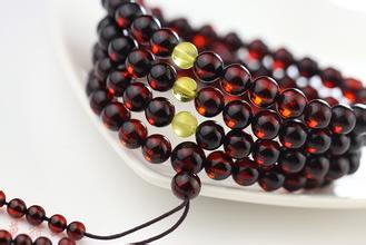 带血羊角手串好吗,戴血菩提子有什么好处