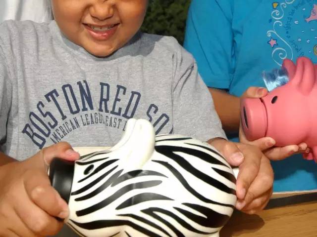 美国硅谷工作一年能赚多少钱,老美在中国一般多少工资