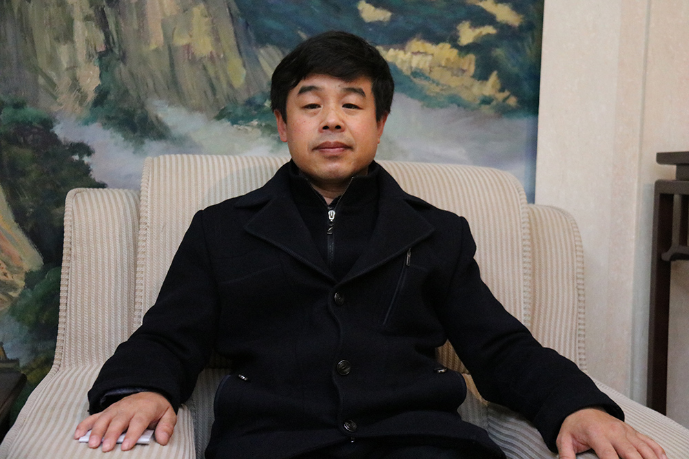 黄茂医生治疗脑瘫,河北省中医院儿童康复科黄茂主任