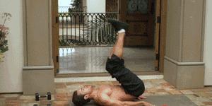 史上简单粗暴虐腹技能,肌肉硬汉教你全面虐腹,虐出腹肌人鱼线