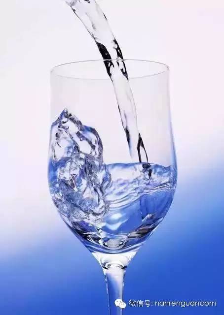 史上简单粗暴虐腹技能,肌肉硬汉教你全面虐腹,虐出腹肌人鱼线