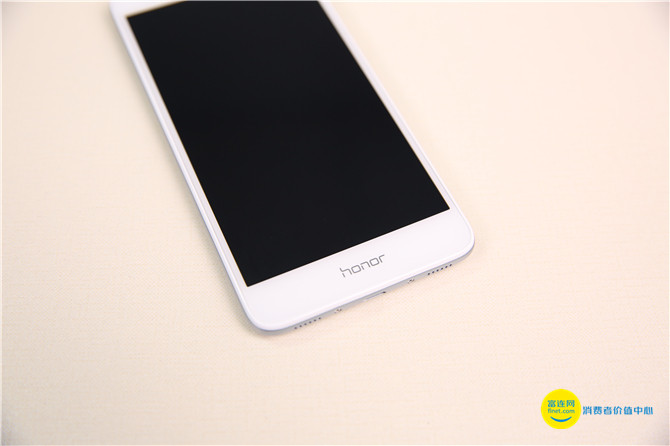 华为手机荣耀畅玩5c,放宽心态尽情嗨起来