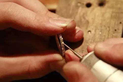 除了goros买什么牌子的羽毛,除了goros还有哪些银饰值得选