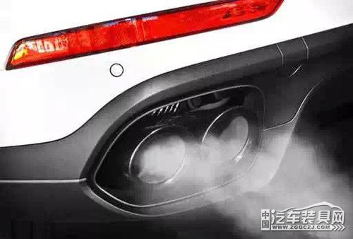 雪佛兰科鲁兹冒白烟,科鲁兹排气大量冒白烟