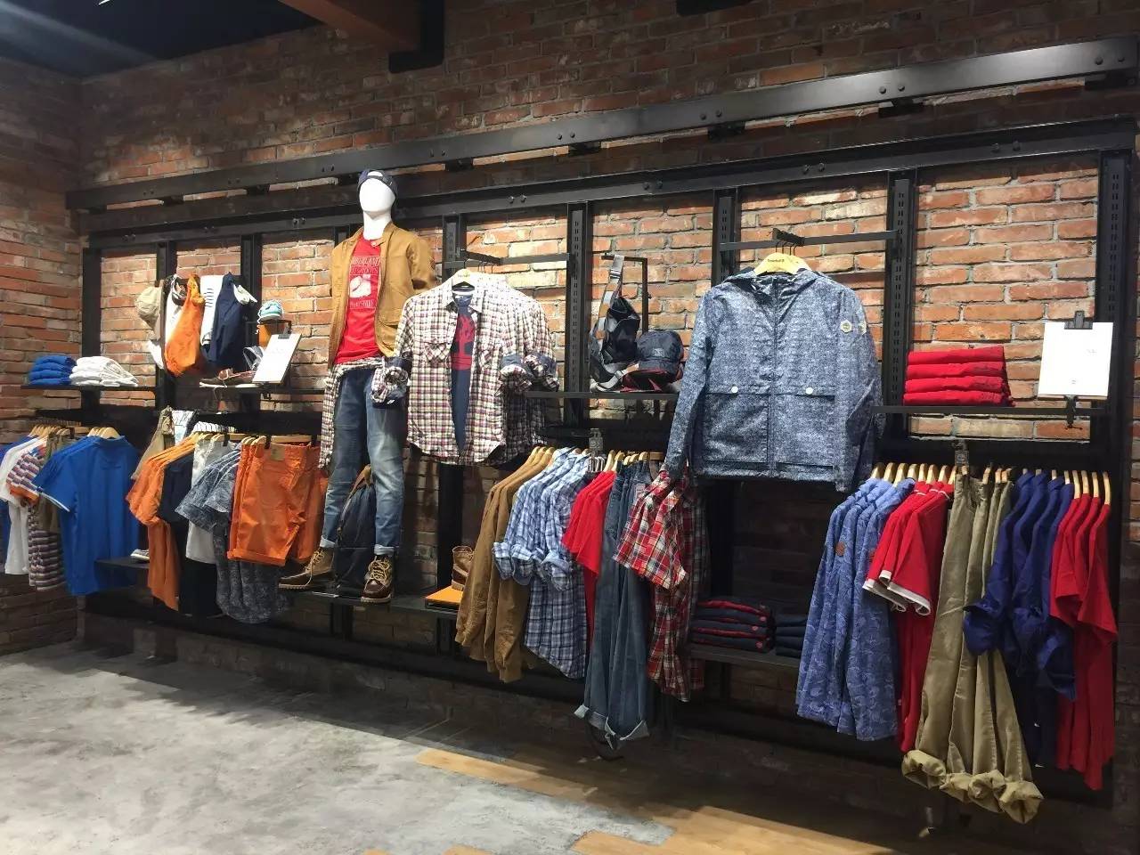 为什么踢不烂瑕疵多,踢不烂是不是真的踢不烂