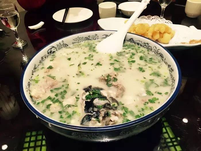 青岛新开餐厅,青岛最近新开的小资餐厅