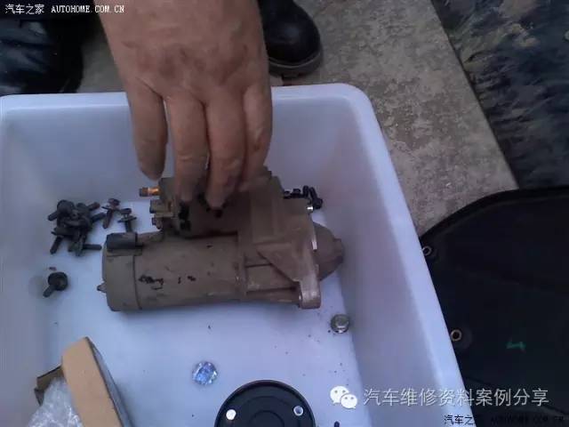 荣威rx51.8t更换正时皮带,荣威550更换正时皮带教程