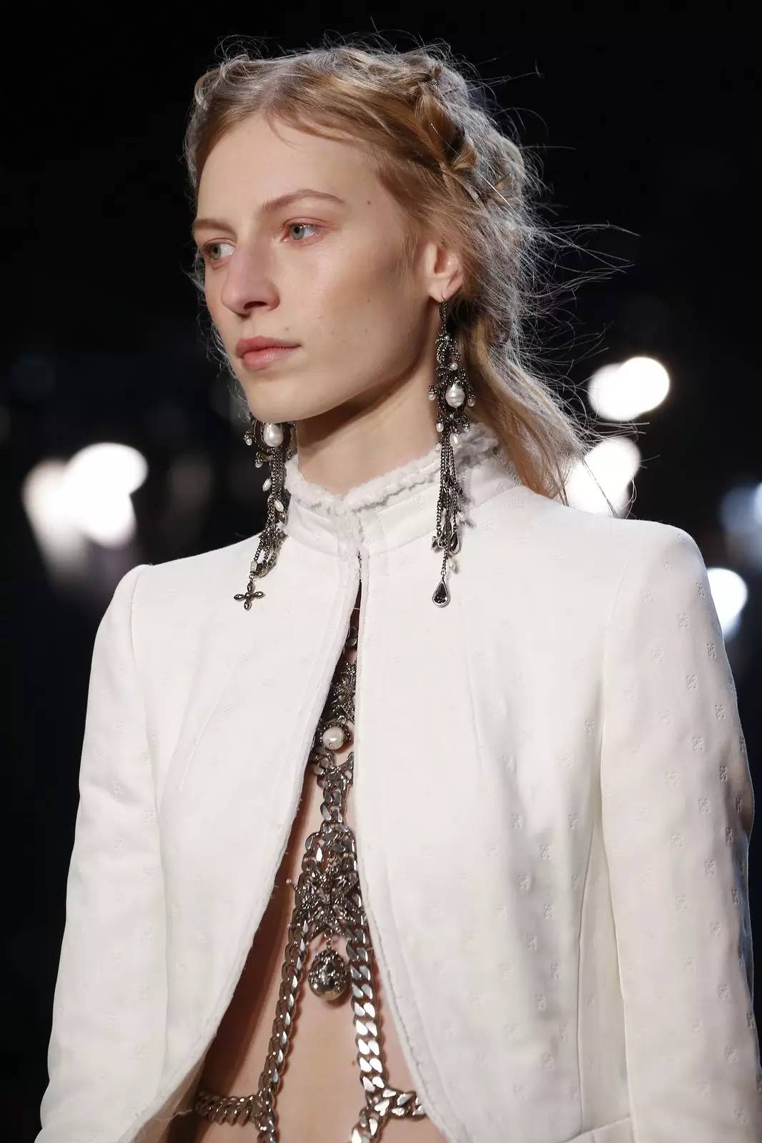 2019时尚潮流配饰,秋冬季节的配饰潮流趋势是什么